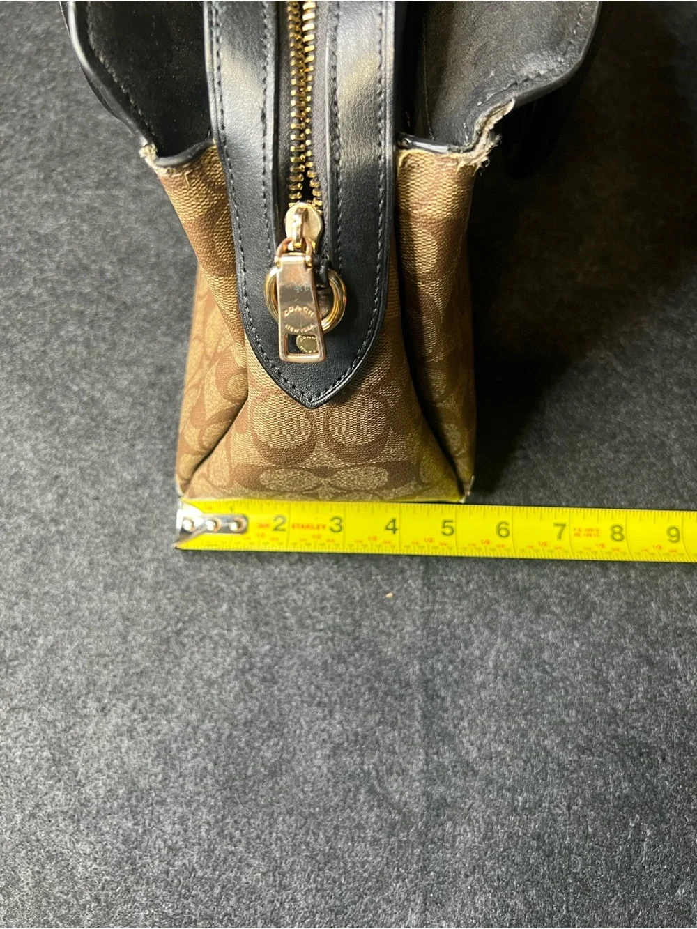 Coach vtg lillie